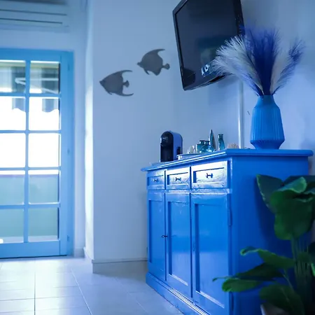 Blue View - Beachfront By Hihe *