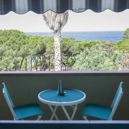 Blue View - Beachfront By Hihe Quartu SantʼElena